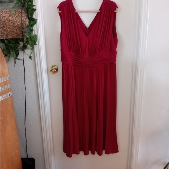 Gorgeous Ted cocktail dress. - Picture 12 of 14